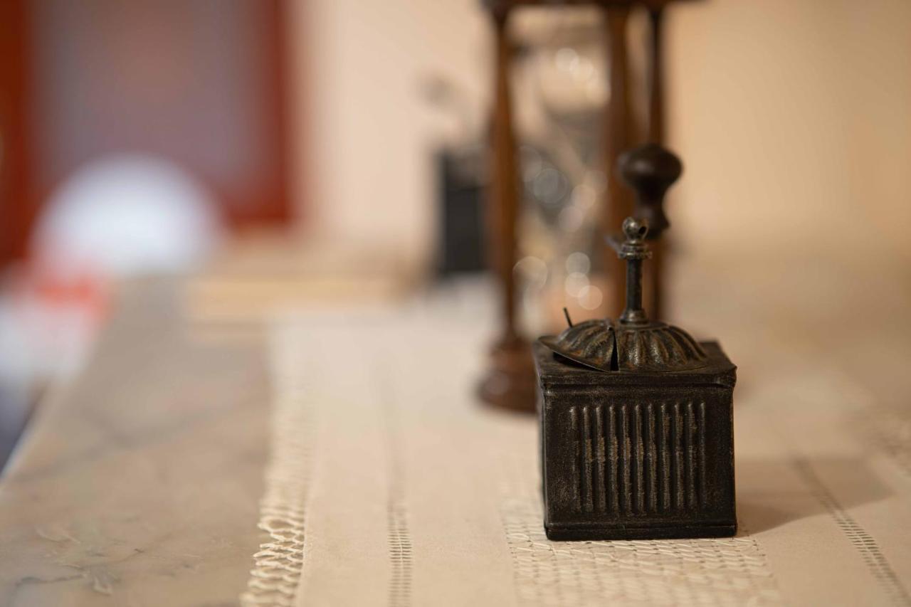 גאליאנו דל קאפו B&B Palazzo La Traja מראה חיצוני תמונה