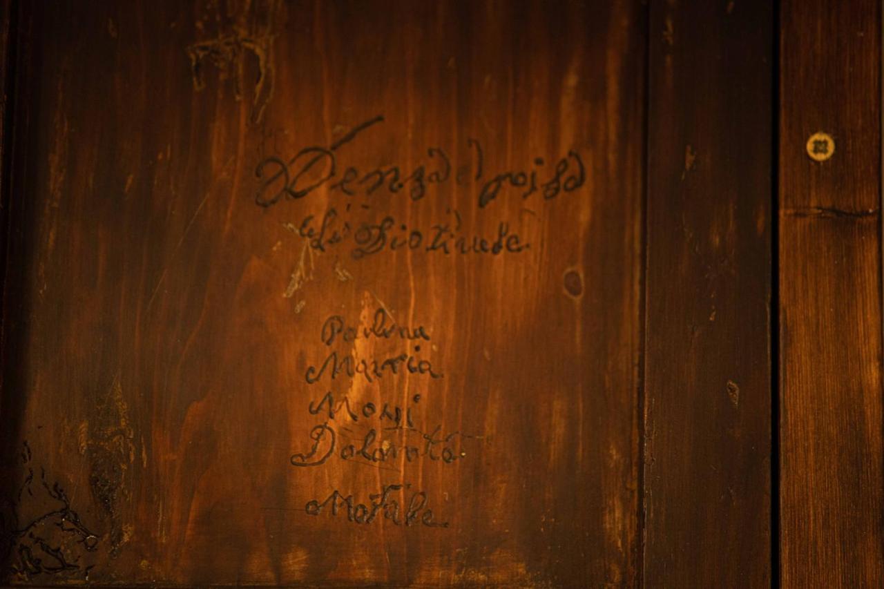 גאליאנו דל קאפו B&B Palazzo La Traja מראה חיצוני תמונה