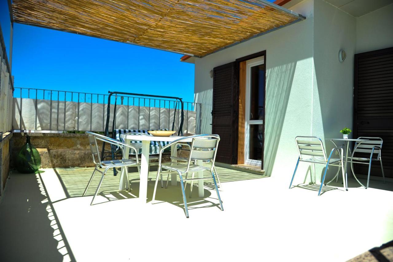 גאליאנו דל קאפו B&B Palazzo La Traja מראה חיצוני תמונה
